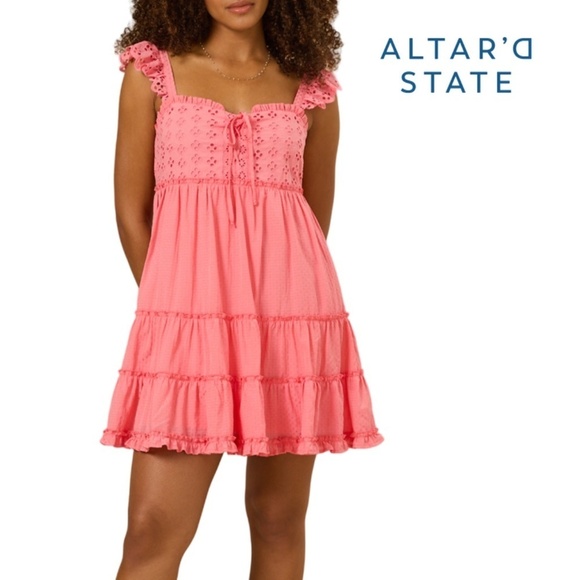 ALTAR'D STATE Dress Tiered Ruffled Ruched Pinafore Back Tie Bow Peach Coral NWOT - Picture 1 of 16